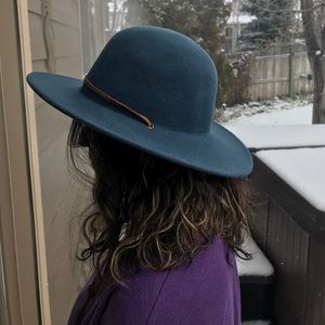 **UNISEX GREAT CONDITION Brixton hat